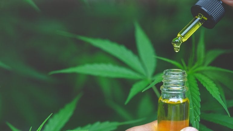 CBD-Öl: Wirkung Auf Die Gesundheit | Cannabidiol | Gesundheit.de